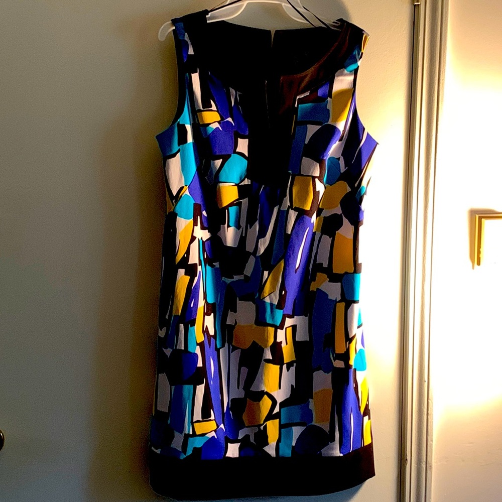 Perceptions New York blue multicolor dress sleeveless with zip up back.